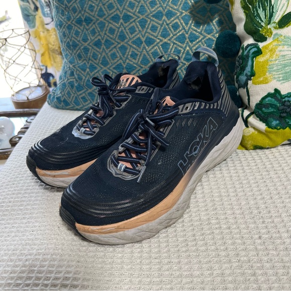Hoka One One Shoes - HOKA Bondi 6 Sneaker Tennis Shoe Tracker Thick Cushioned Sole Comfort